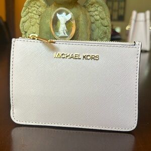 Michael Kors Jet Set Travel Wallet